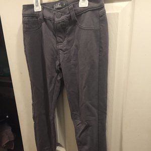 4 pairs of kids jeans